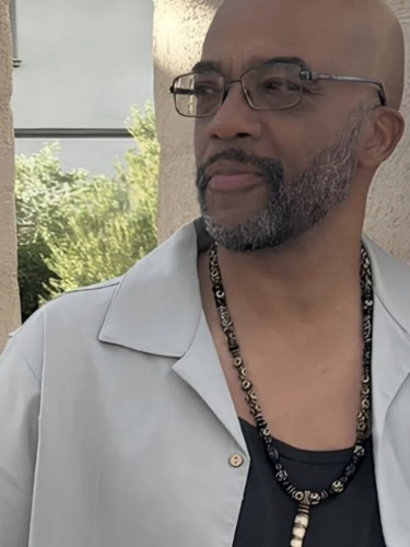 Weekend Brunch with Dee Lucas