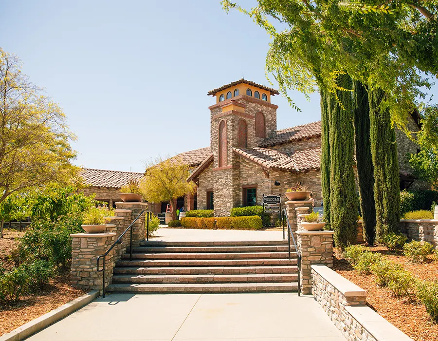 Lorimar Vineyards & Winery Photo 1