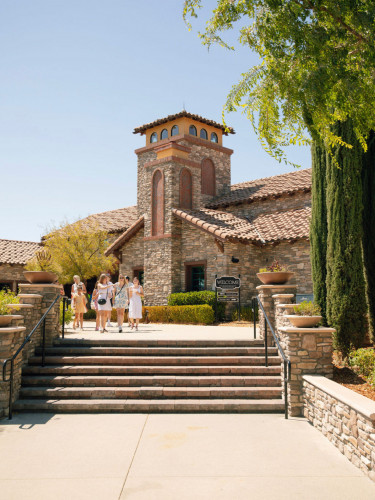 Lorimar Vineyards & Winery