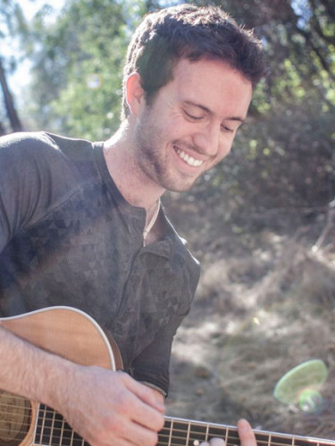 Live Music ~ Dustin Jake