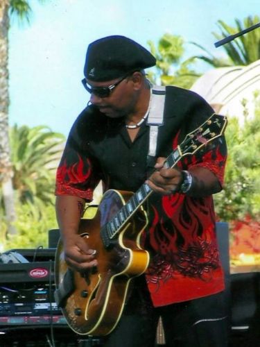 Somerset Vineyard & Winery - Denny T. Trio - Live Music