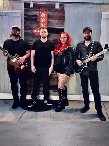 Somerset Vineyard & Winery - Rose Line - Live Music