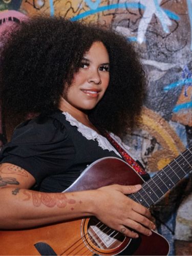 Altisima Winery - Live Music on the Lawn | Jasmine Seek
