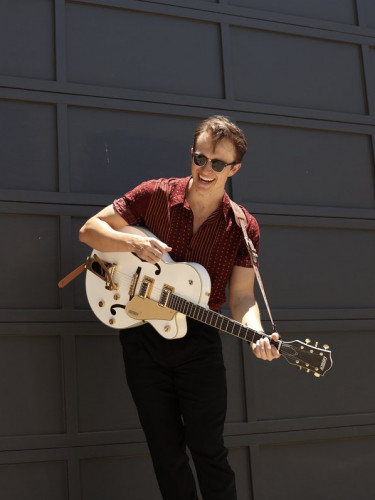 Leoness Cellars - Live Music w/ Jack French